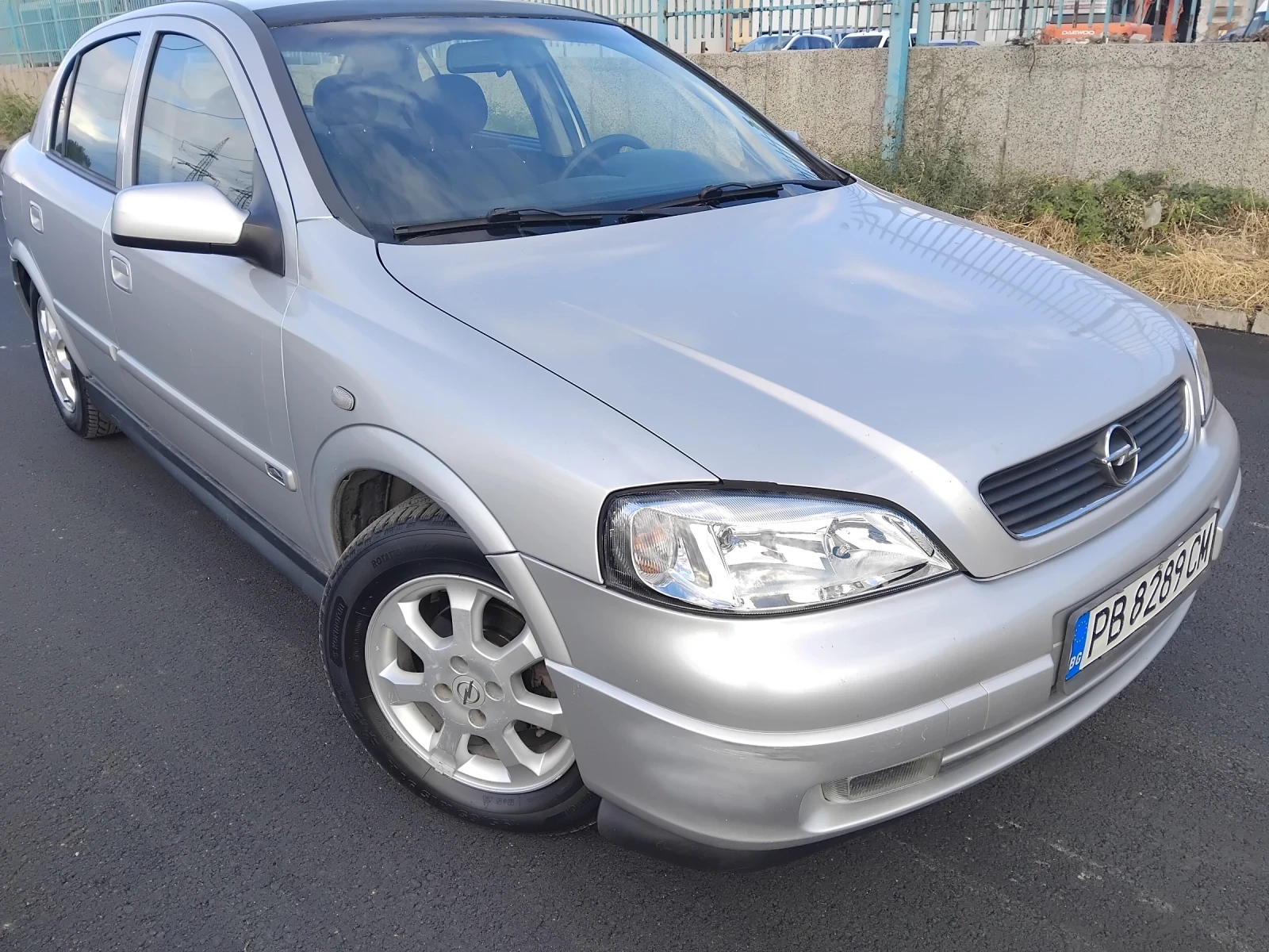 Opel Astra 1.6//климатик//ГАЗ , снимка 16 - Автомобили и джипове - 56264386