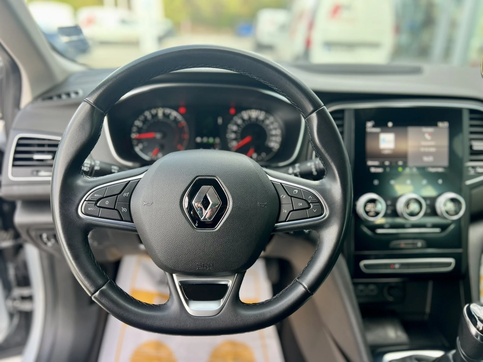 Renault Megane 1.3 TCe / 140 �.�. / LED / �������� | Mobile.bg � ����������� 11