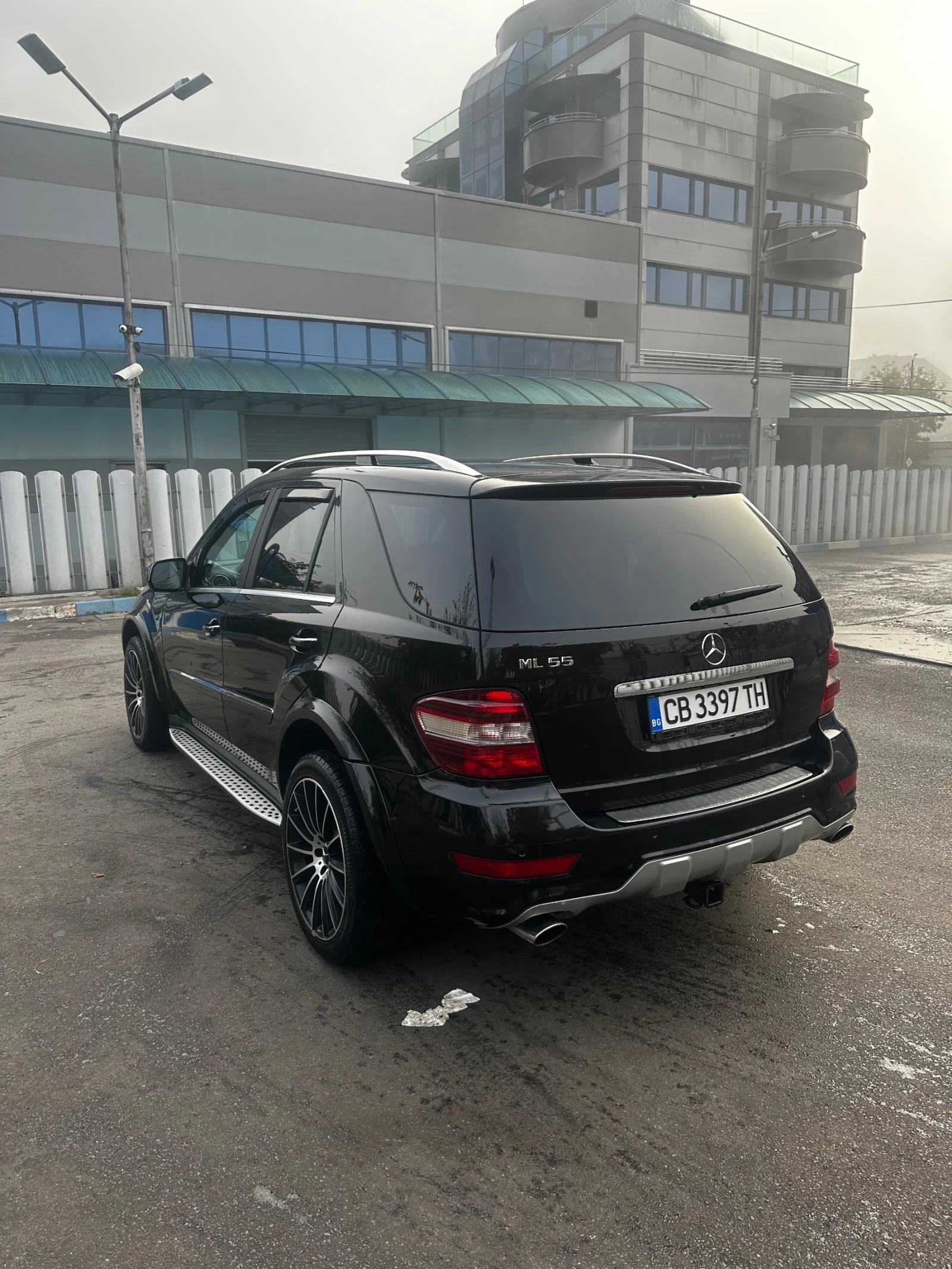 Mercedes-Benz ML 550 5.5AMG, снимка 5 - Автомобили и джипове - 56715022
