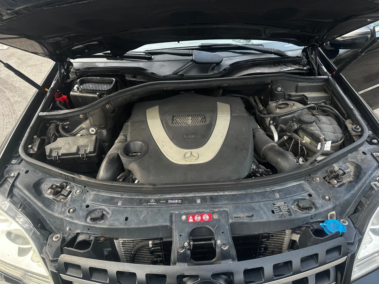 Mercedes-Benz ML 550 5.5AMG, снимка 13 - Автомобили и джипове - 56715022