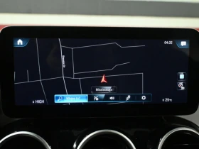 Mercedes-Benz GLC 300 SUV 4MATIC* АвтоКредит* (Цена до БГ) , снимка 11