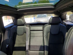 Volvo XC60 2.0l eAWD Plug-In Hybrid R-Design, снимка 10