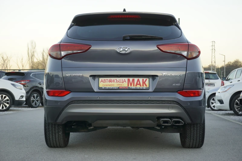 Hyundai Tucson 2.0/4x4/Xpossible/Xennon/Ст.таван/Камера, снимка 6 - Автомобили и джипове - 52422200
