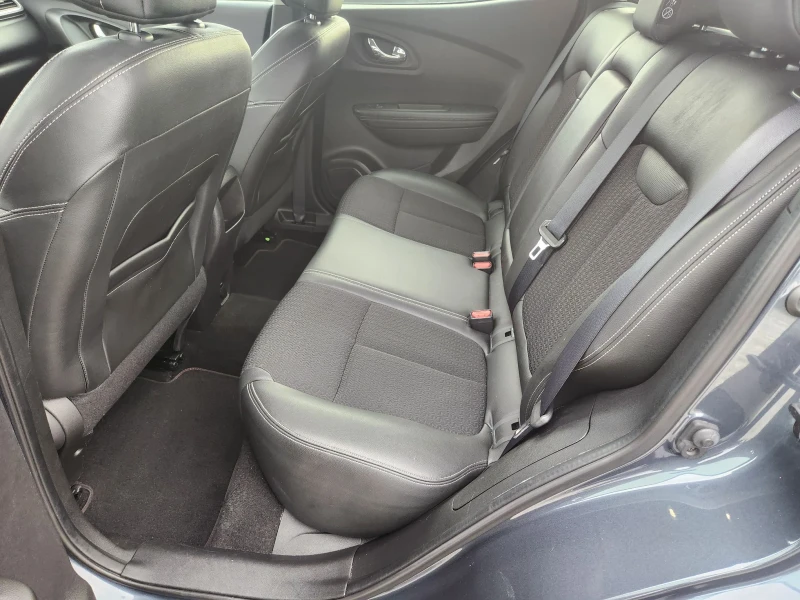 Renault Kadjar 1.5DCI  EURO 6B, снимка 10 - Автомобили и джипове - 52594237