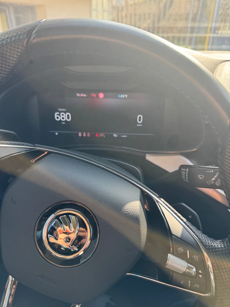 Skoda Kamiq 1.5 TSi, снимка 9 - Автомобили и джипове - 53140306