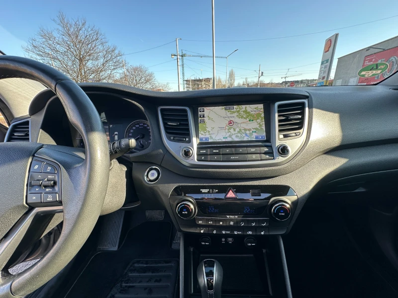 Hyundai Tucson Premium CRDi 4WD, снимка 12 - Автомобили и джипове - 53169973