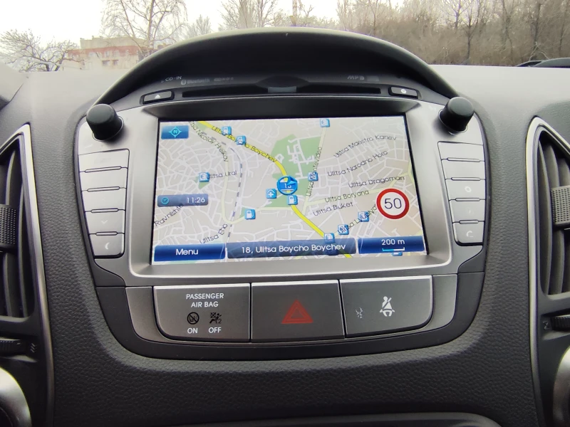 Hyundai IX35 1.7CRDi* LED* FACE* EURO5B* КLIMATRONIK* , снимка 10 - Автомобили и джипове - 53293256