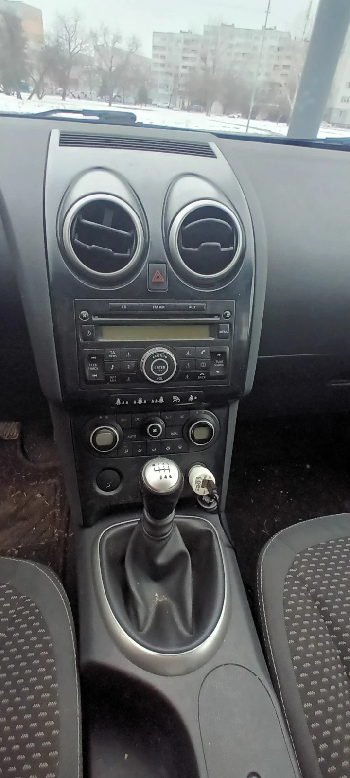 Nissan Qashqai, снимка 6 - Автомобили и джипове - 48739892