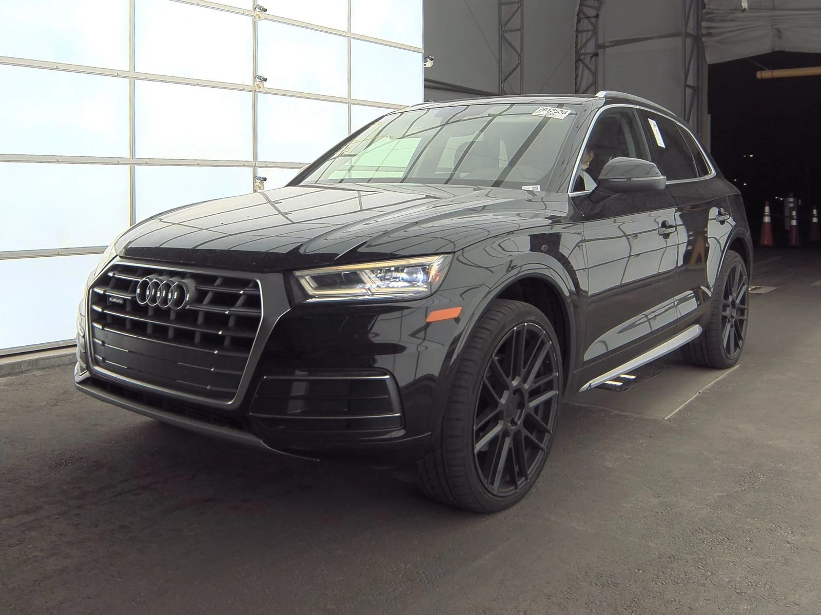 Audi Q5 Premium Plus/ДИГИТАЛНО ТАБЛО/ПАНОРАМА/4хПОДГРЕВИ - изображение 3