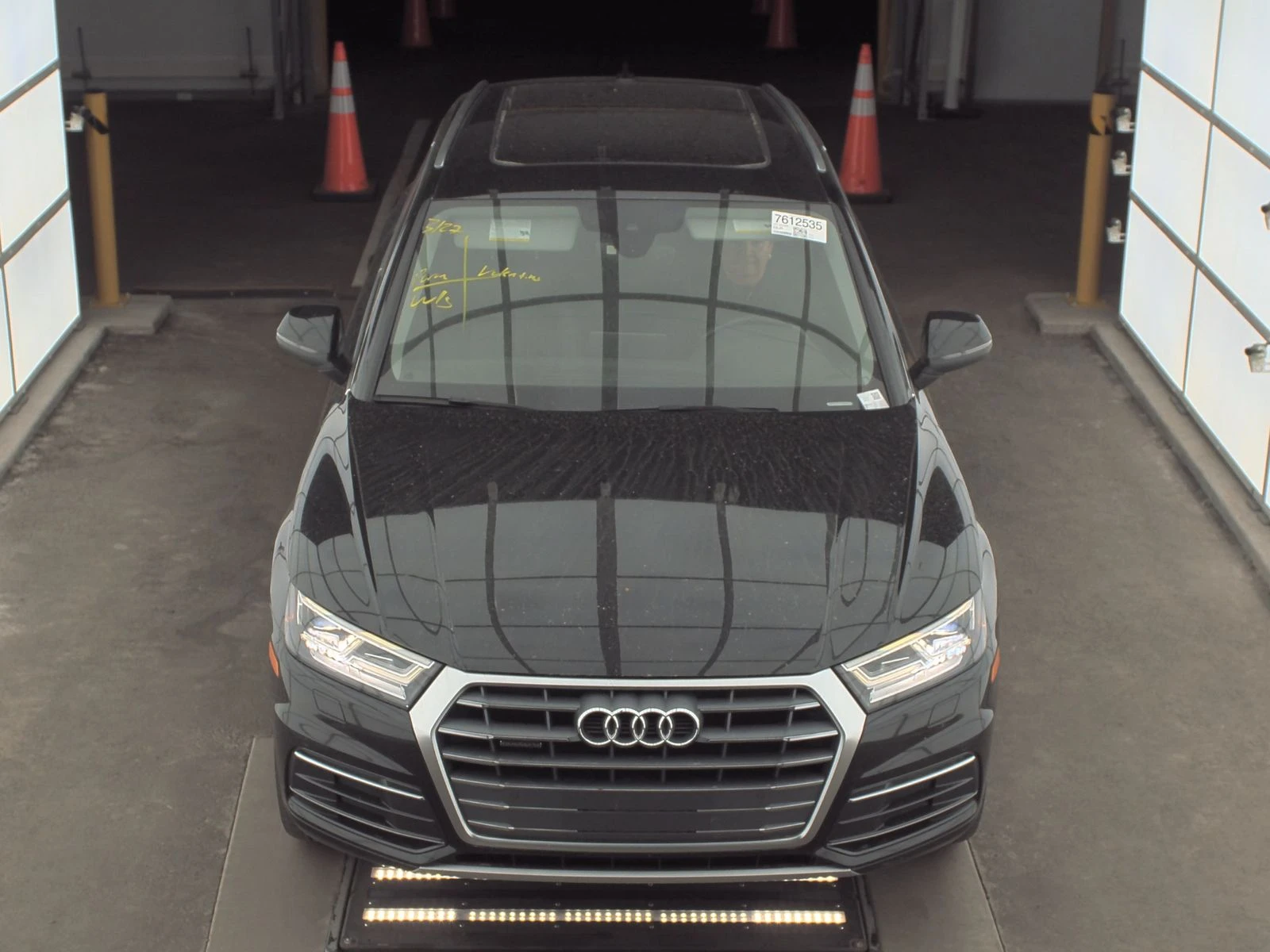 Audi Q5 Premium Plus/ДИГИТАЛНО ТАБЛО/ПАНОРАМА/4хПОДГРЕВИ - изображение 2