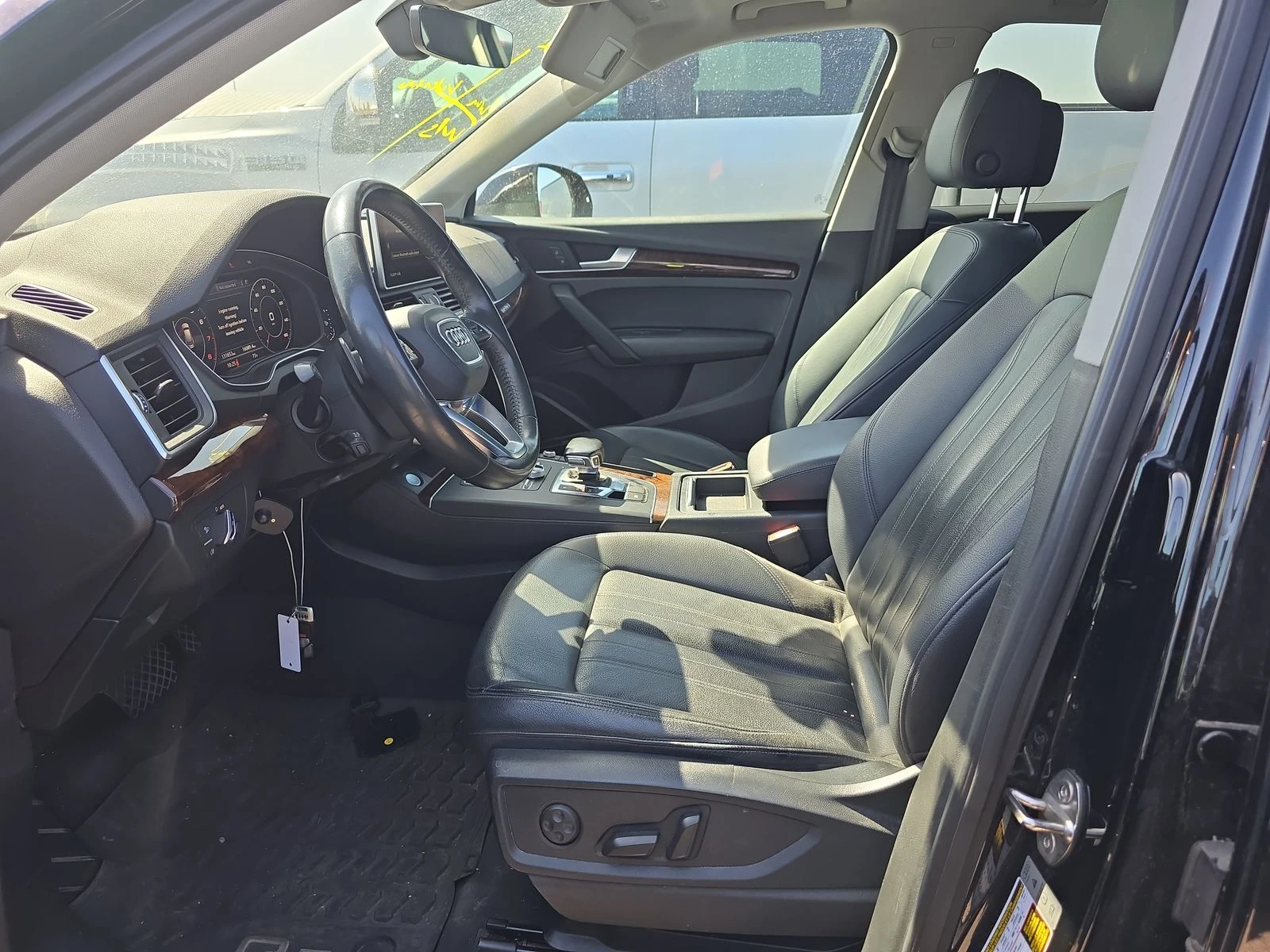 Audi Q5 Premium Plus/ДИГИТАЛНО ТАБЛО/ПАНОРАМА/4хПОДГРЕВИ - изображение 7