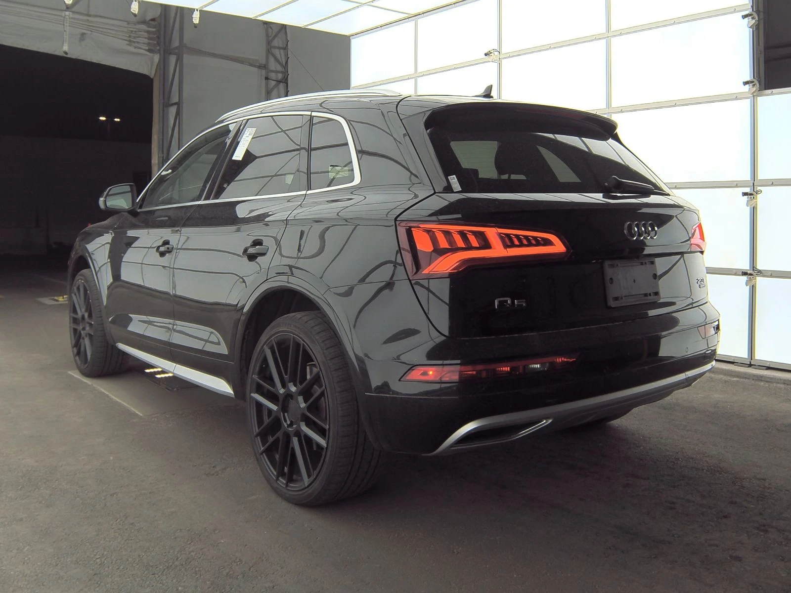 Audi Q5 Premium Plus/ДИГИТАЛНО ТАБЛО/ПАНОРАМА/4хПОДГРЕВИ - изображение 6