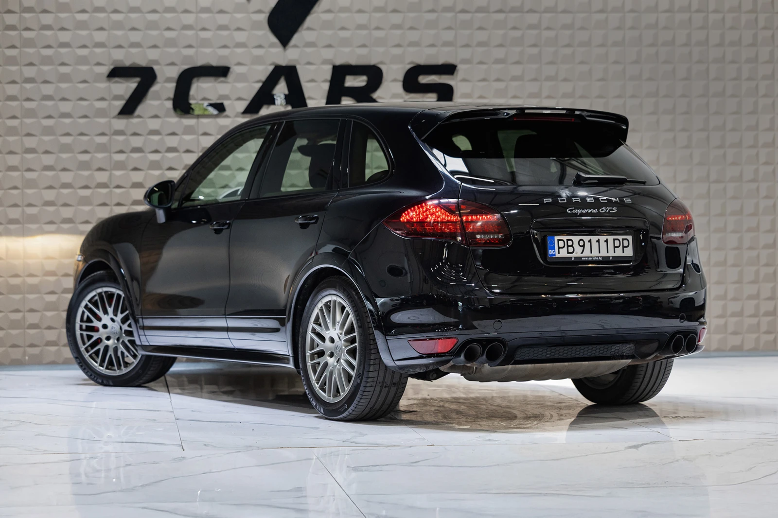 Porsche Cayenne GTS * BOSE * ВЕНТЕЛИРАНИ СЕДАЛКИ  - изображение 4