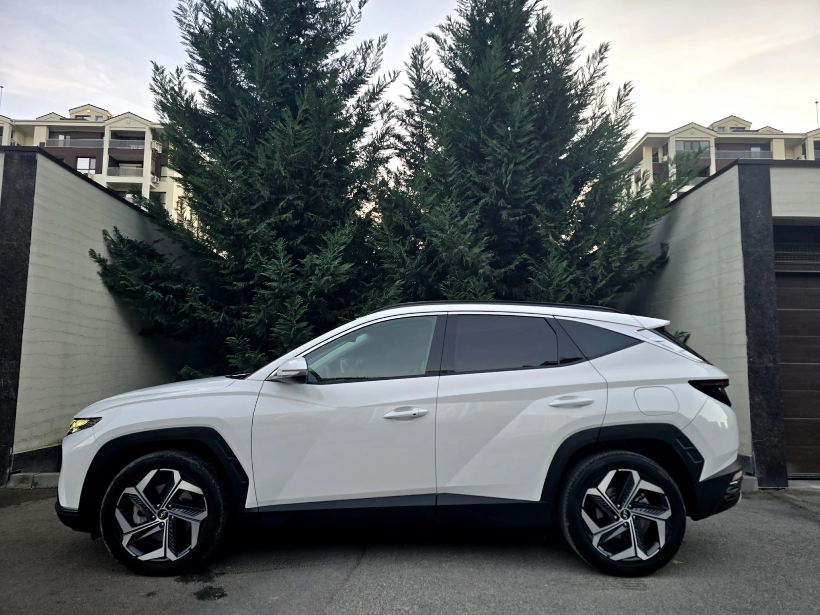 Hyundai Tucson 1.6 HEV XYBRID EXELLENCE 230KC.FULL TOP - изображение 8