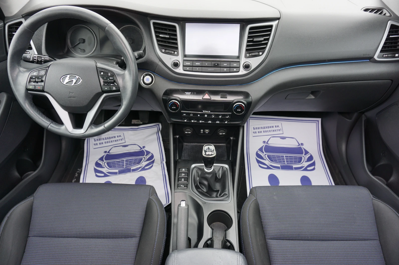 Hyundai Tucson 2.0/4x4/Xpossible/Xennon/Ст.таван/Камера, снимка 4 - Автомобили и джипове - 52422200