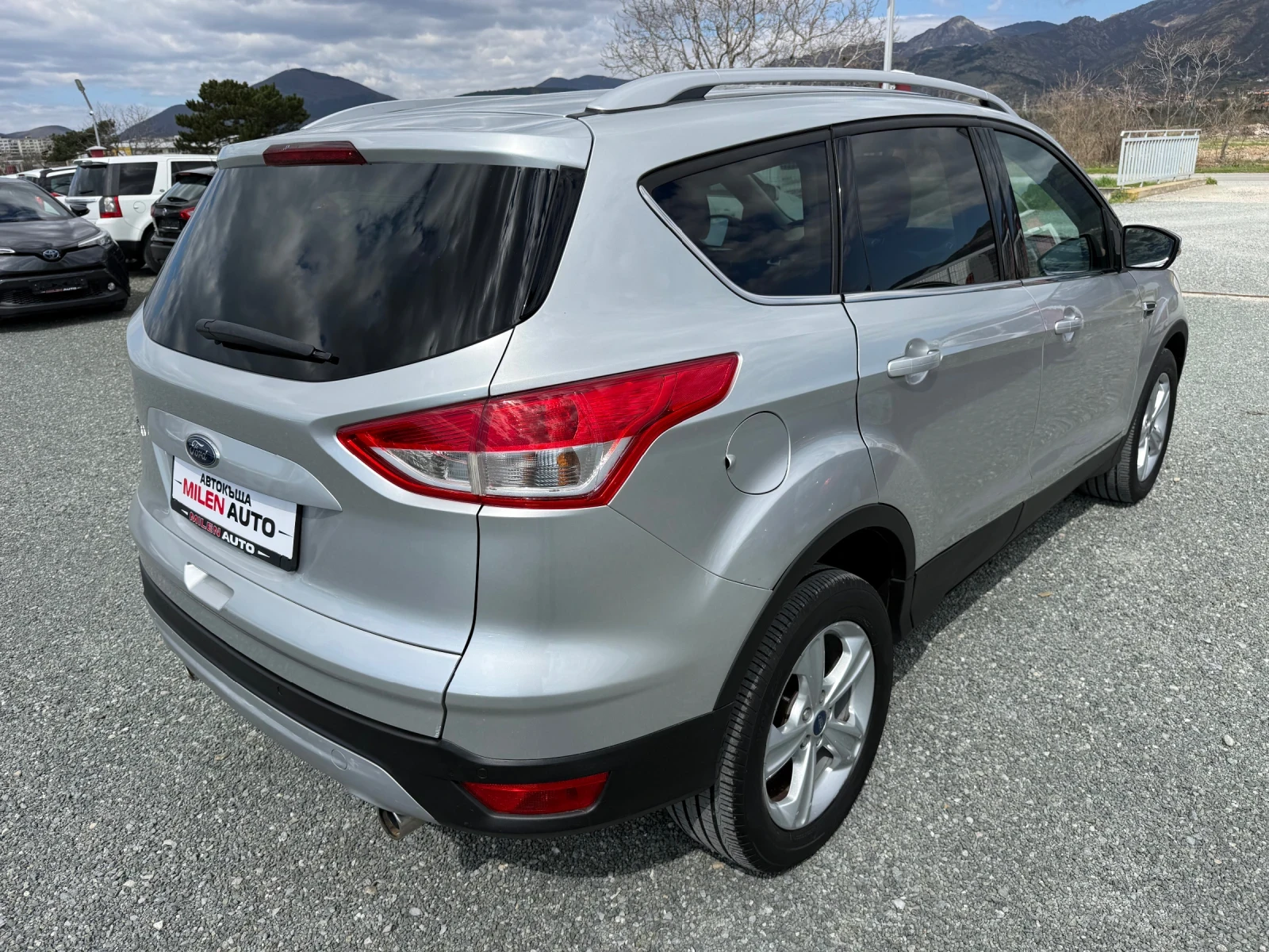 Ford Kuga (KATO НОВА)95х.км, снимка 6 - Автомобили и джипове - 54121702