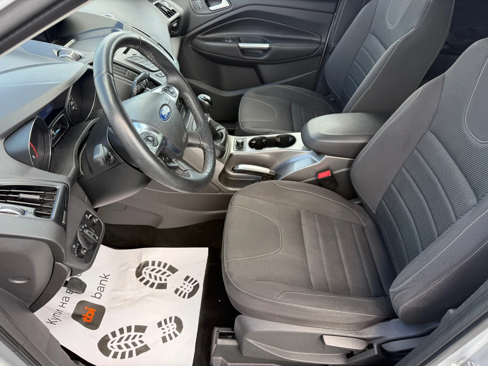 Ford Kuga (KATO НОВА)95х.км, снимка 11 - Автомобили и джипове - 54121702