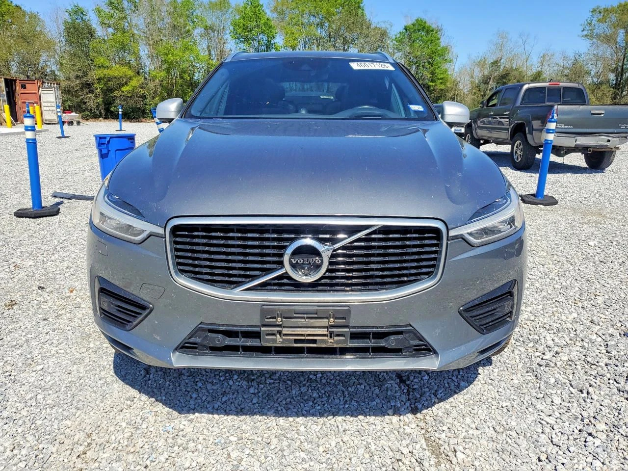 Volvo XC60 2.0l eAWD Plug-In Hybrid R-Design, снимка 5 - Автомобили и джипове - 54319151