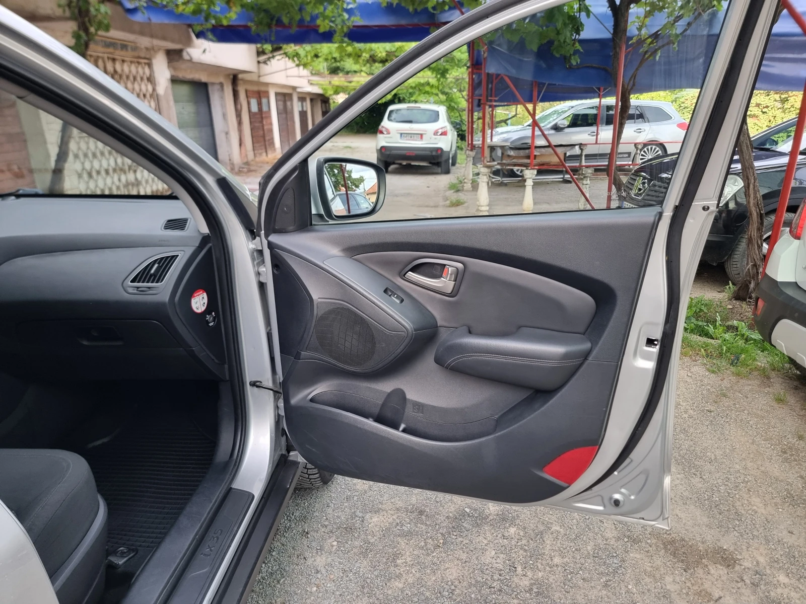 Hyundai IX35 2.0CRDI* 136, снимка 14 - Автомобили и джипове - 54948409