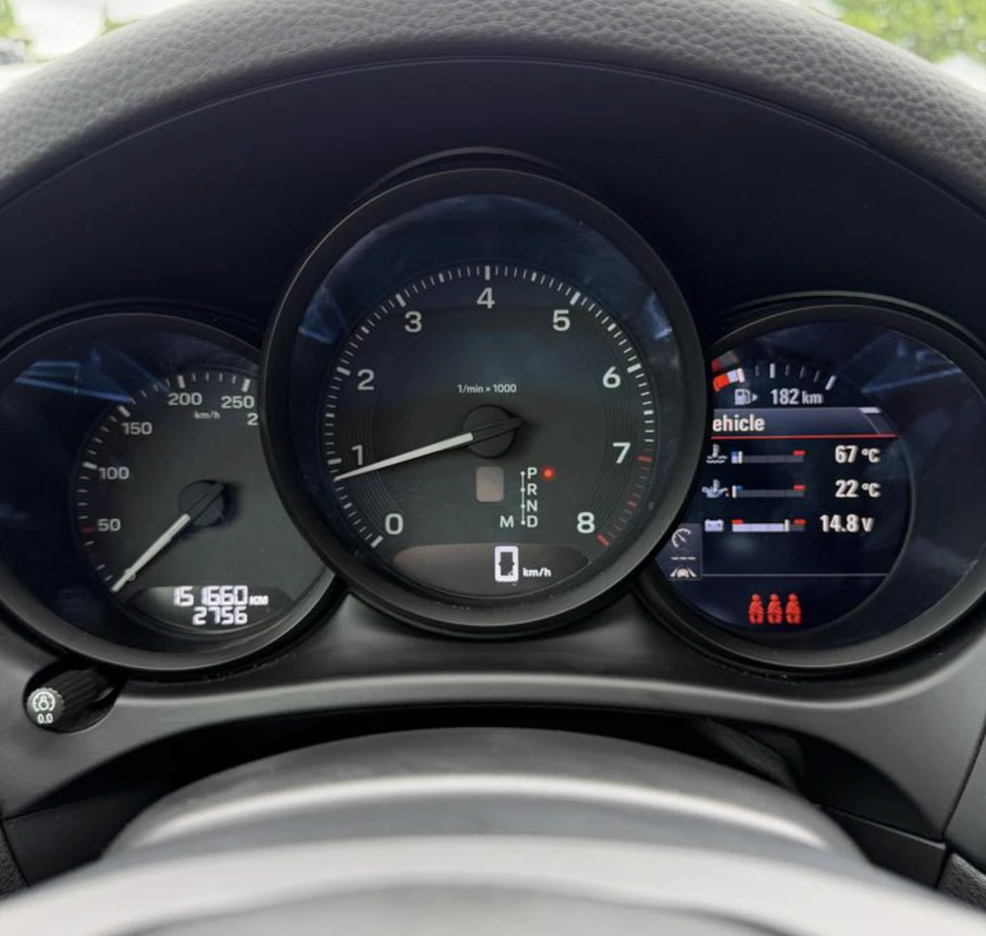 Porsche Macan BOSE* ПАНОРАМА* ОБДУХВАНЕ* КАМЕРА* LANE ASSIST, снимка 12 - Автомобили и джипове - 55132146