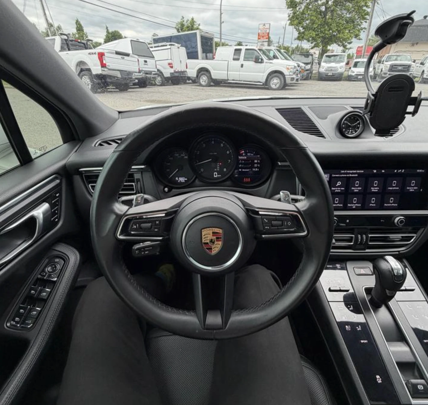 Porsche Macan BOSE* ПАНОРАМА* ОБДУХВАНЕ* КАМЕРА* LANE ASSIST, снимка 11 - Автомобили и джипове - 55132146