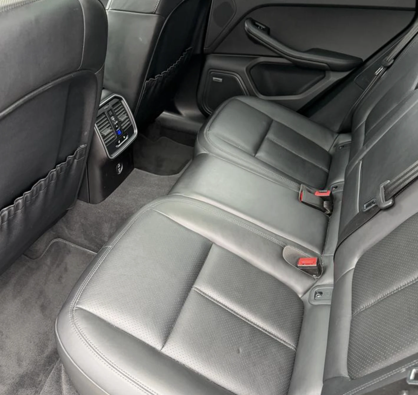 Porsche Macan BOSE* ПАНОРАМА* ОБДУХВАНЕ* КАМЕРА* LANE ASSIST, снимка 15 - Автомобили и джипове - 55132146