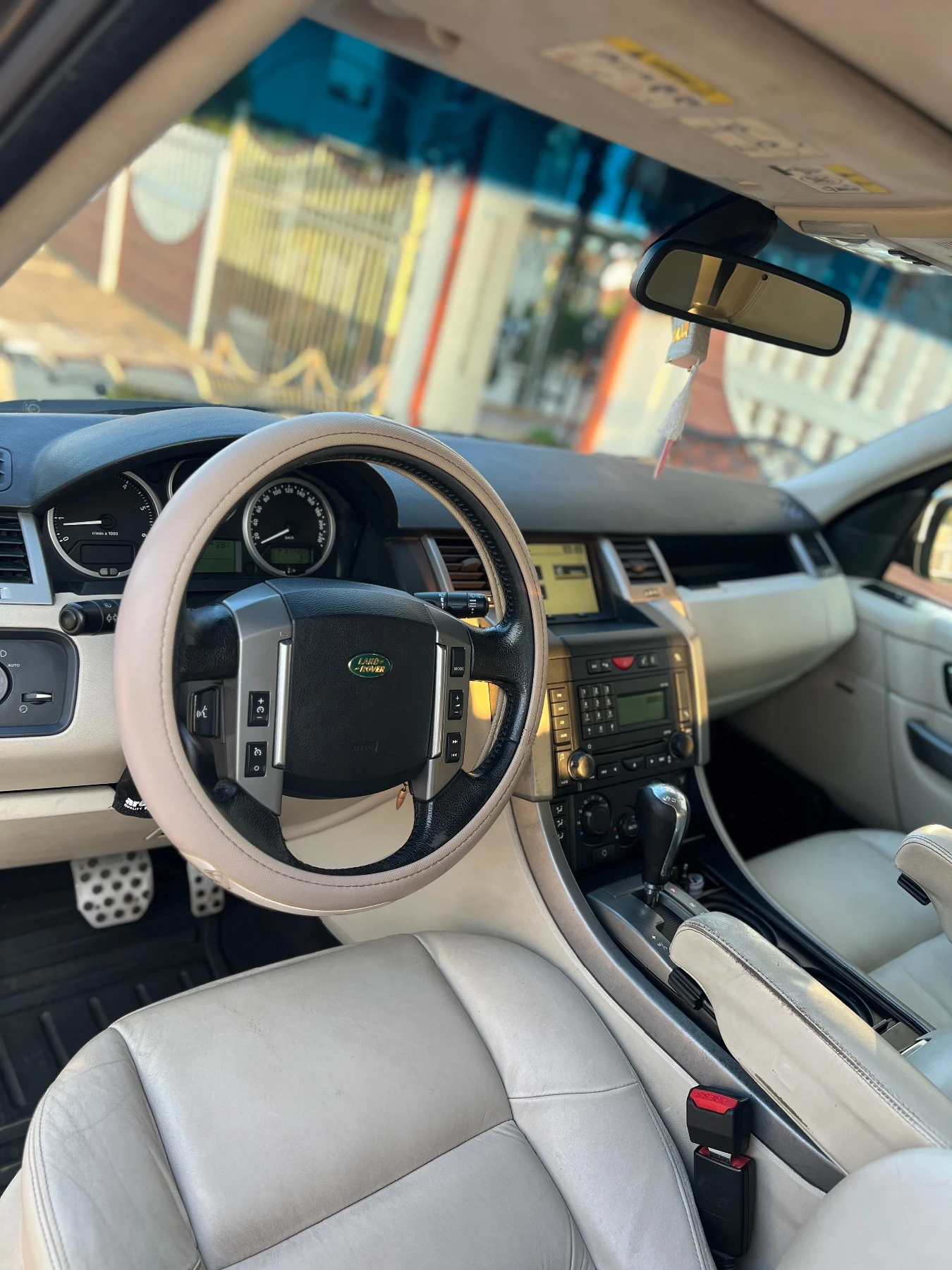 Land Rover Range Rover Sport, снимка 8 - Автомобили и джипове - 55668117