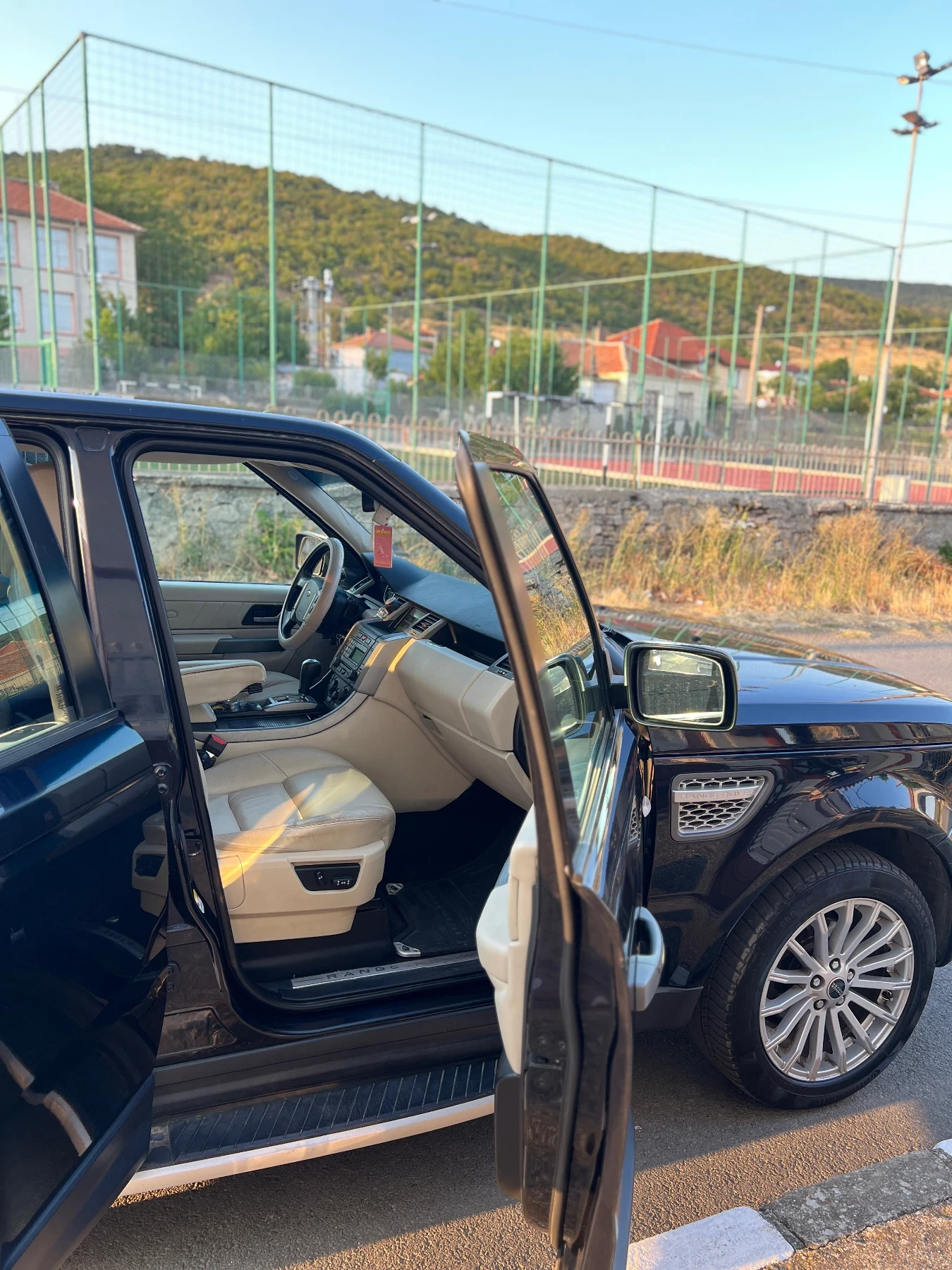 Land Rover Range Rover Sport, снимка 10 - Автомобили и джипове - 55668117