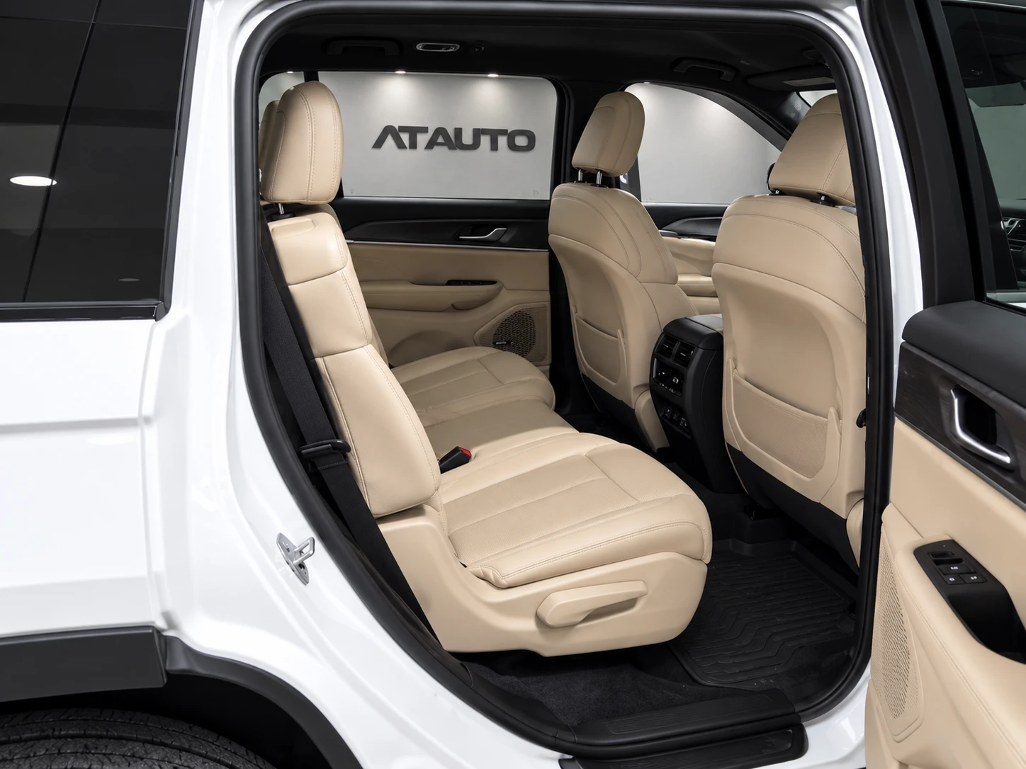 Jeep Grand cherokee L LIMITED 4x4, снимка 8 - Автомобили и джипове - 56343023