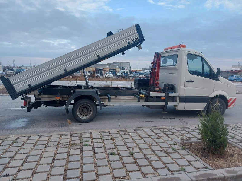 VW Crafter Б категория, КРАН, Климатроник, снимка 6 - Бусове и автобуси - 48241637