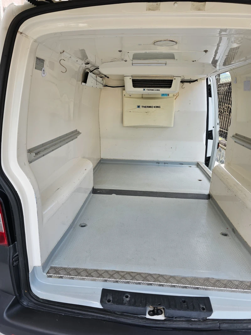 VW Transporter ХЛАДИЛЕН, 4х4, -20 , ТЕРМО, КЛИМА, снимка 4 - Бусове и автобуси - 53117109