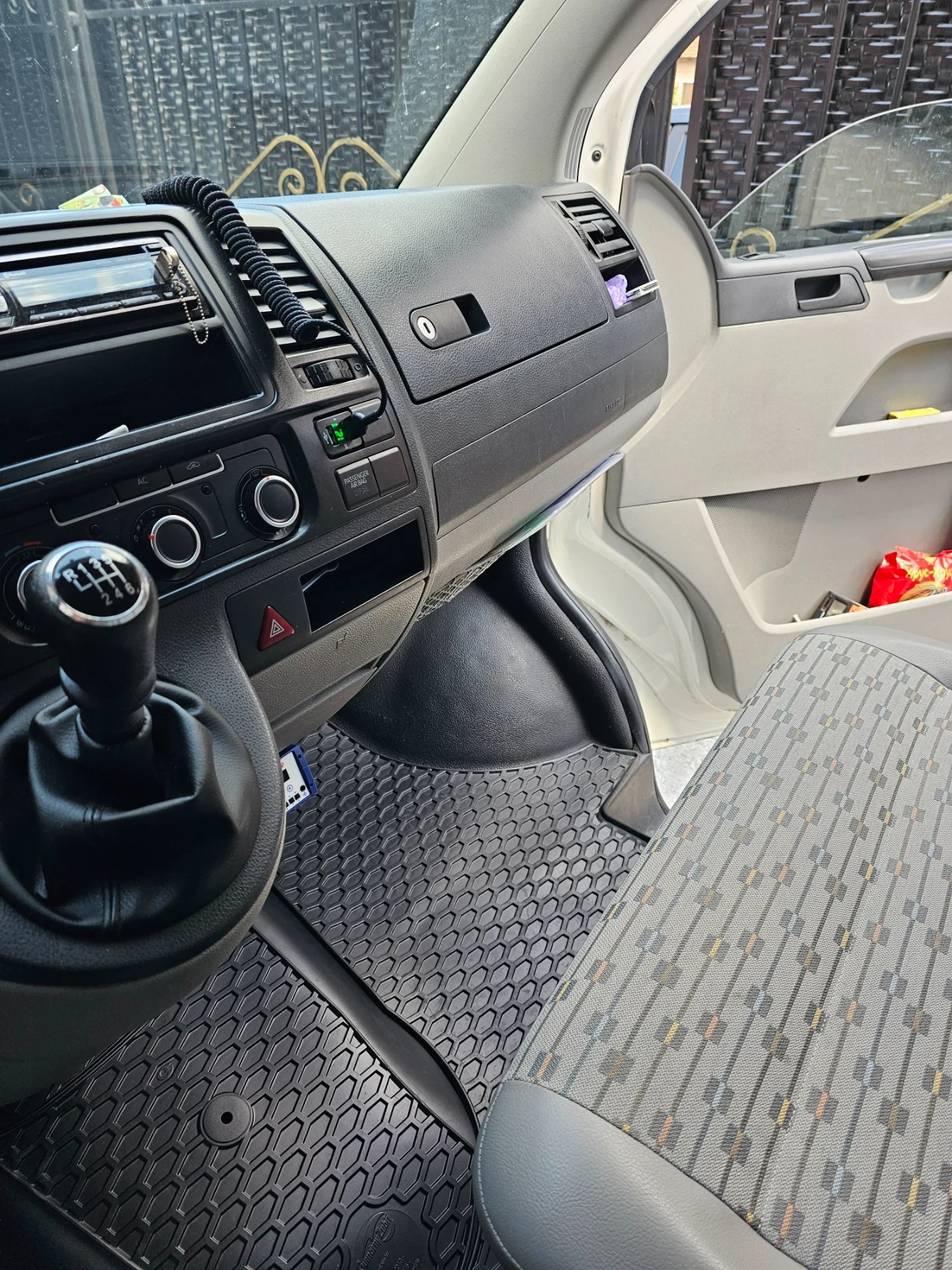 VW Transporter ХЛАДИЛЕН, 4х4, -20 , ТЕРМО, КЛИМА - изображение 7