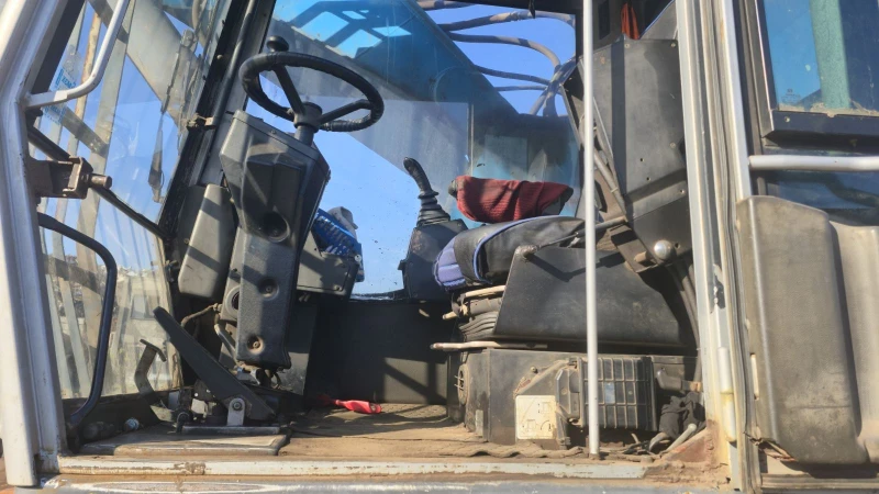 Багер Fuchs MHL360, снимка 4 - Индустриална техника - 52849003