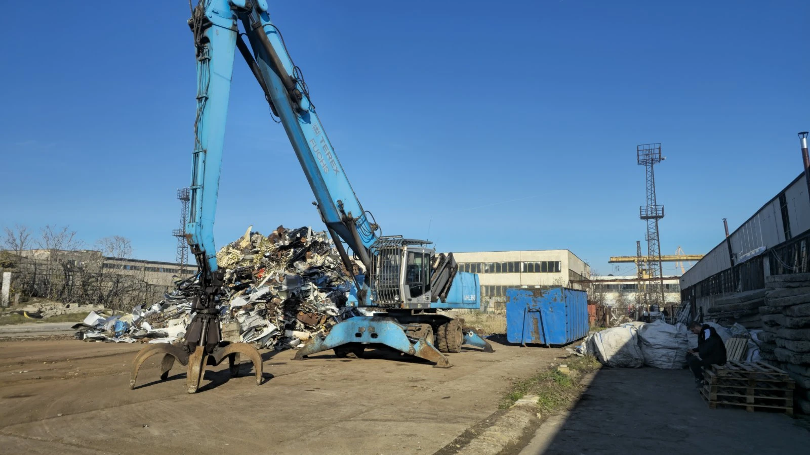 ����� Fuchs MHL360 | Mobile.bg � ����������� 1