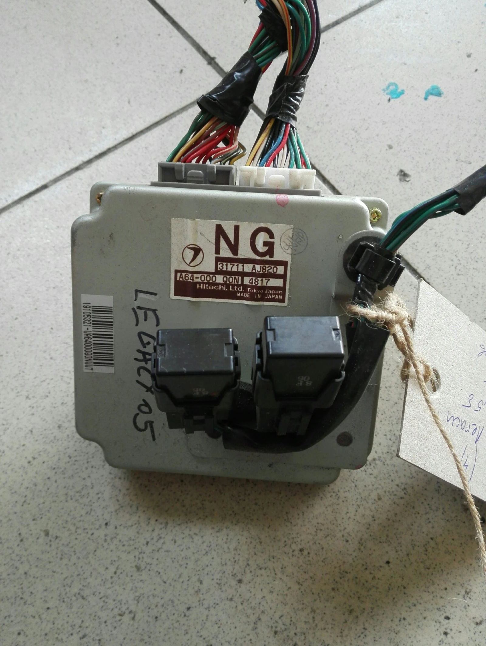 ����� (4) ������ ������ 2.5� �:31711AJ820 | Mobile.bg � ����������� 1