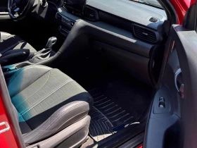 Hyundai Veloster  DCT  CARFAX, снимка 15