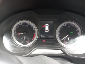 Skoda Octavia 1.6TDI, снимка 10