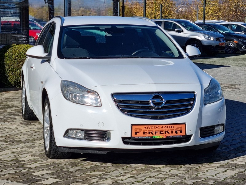 Opel Insignia 2.0cdti 160к.с Автомат, снимка 4 - Автомобили и джипове - 43198304