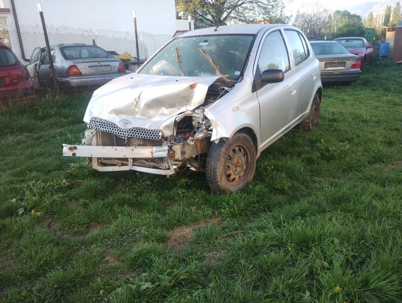 Toyota Yaris 2 бр. 1.4 D4D на части, снимка 4 - Автомобили и джипове - 47041167