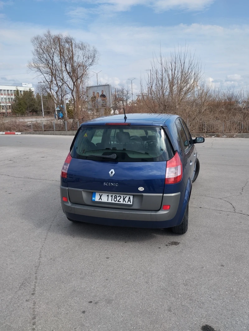 Renault Scenic, снимка 4 - Автомобили и джипове - 46928134