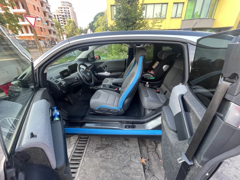 BMW i3, снимка 4 - Автомобили и джипове - 47921472