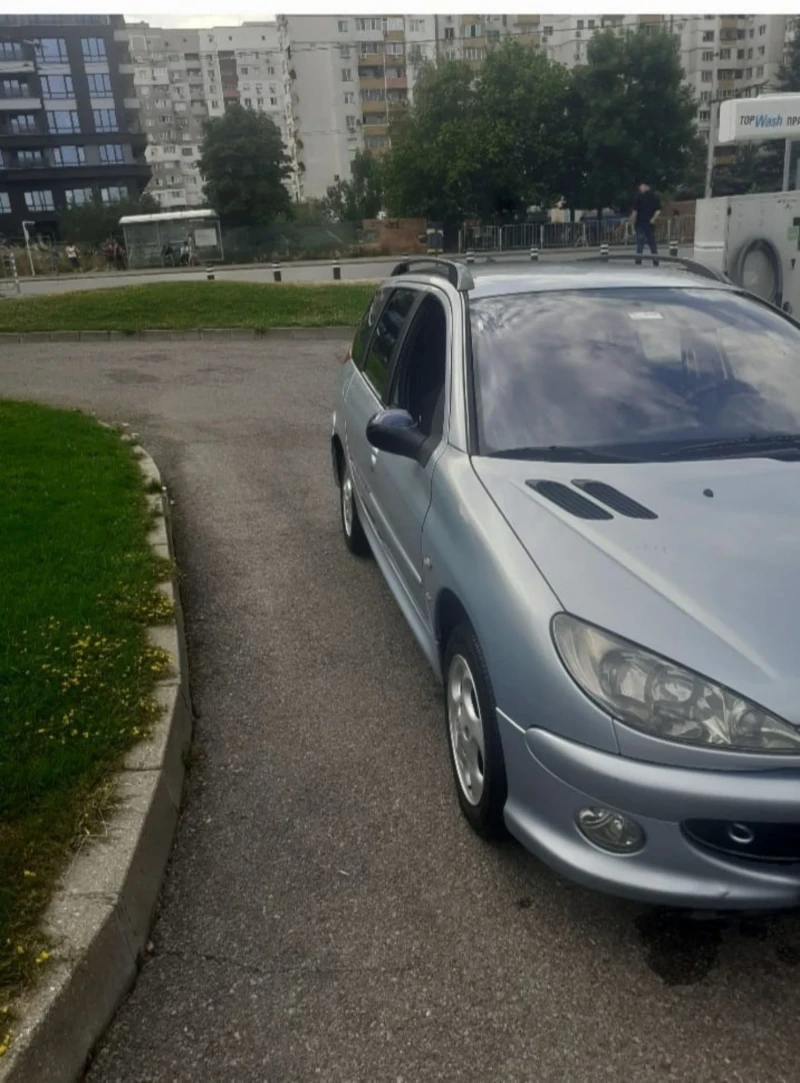 Peugeot 206 Комби, снимка 7 - Автомобили и джипове - 47969168