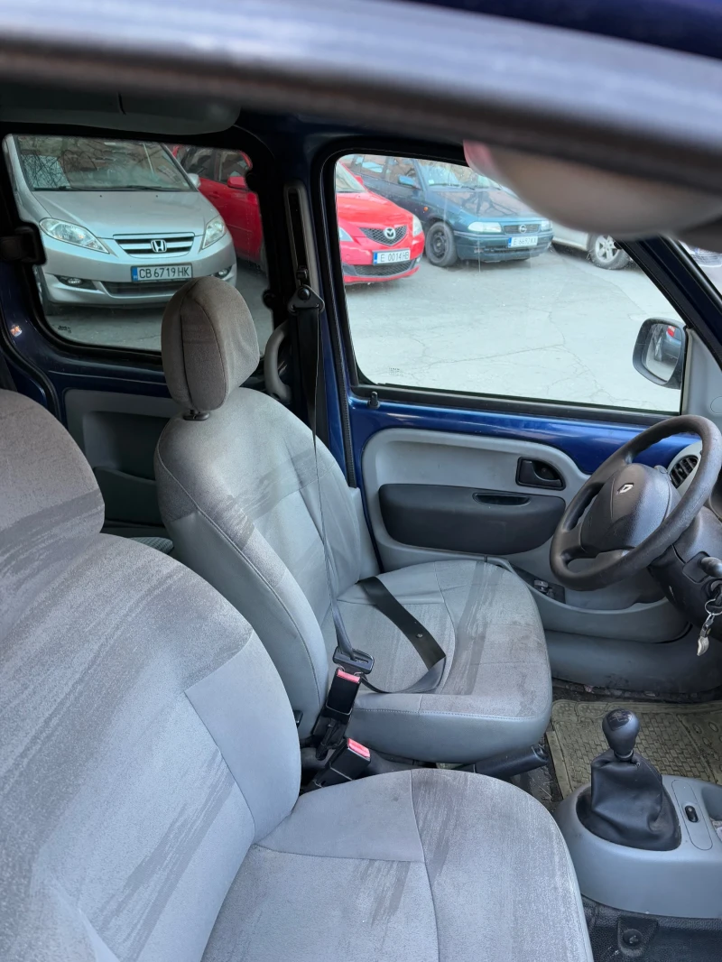 Renault Kangoo, снимка 6 - Автомобили и джипове - 48758060