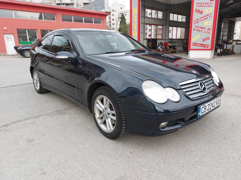 Mercedes-Benz C 220, снимка 5 - Автомобили и джипове - 48963635