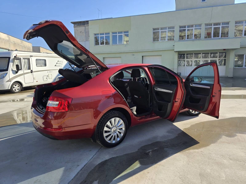 Skoda Octavia 2.0 TDI, снимка 3 - Автомобили и джипове - 49474645