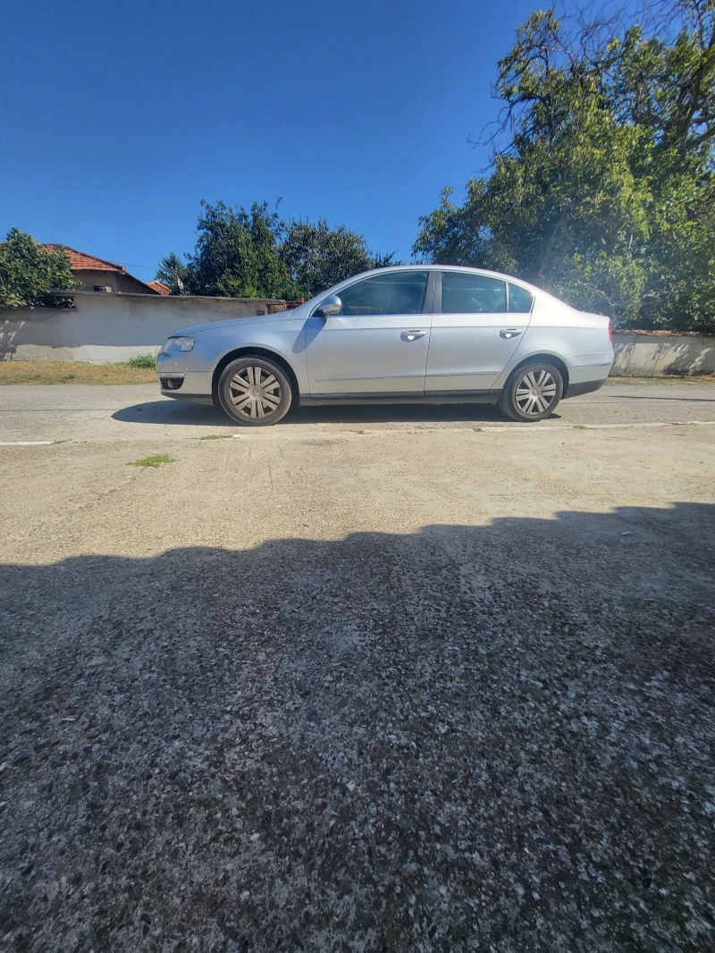 VW Passat, снимка 7 - Автомобили и джипове - 51770113