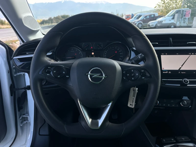 Opel Corsa, снимка 10 - Автомобили и джипове - 52073511