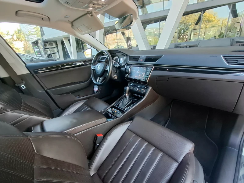 Skoda Superb L&K 190hp, снимка 9 - Автомобили и джипове - 52107365