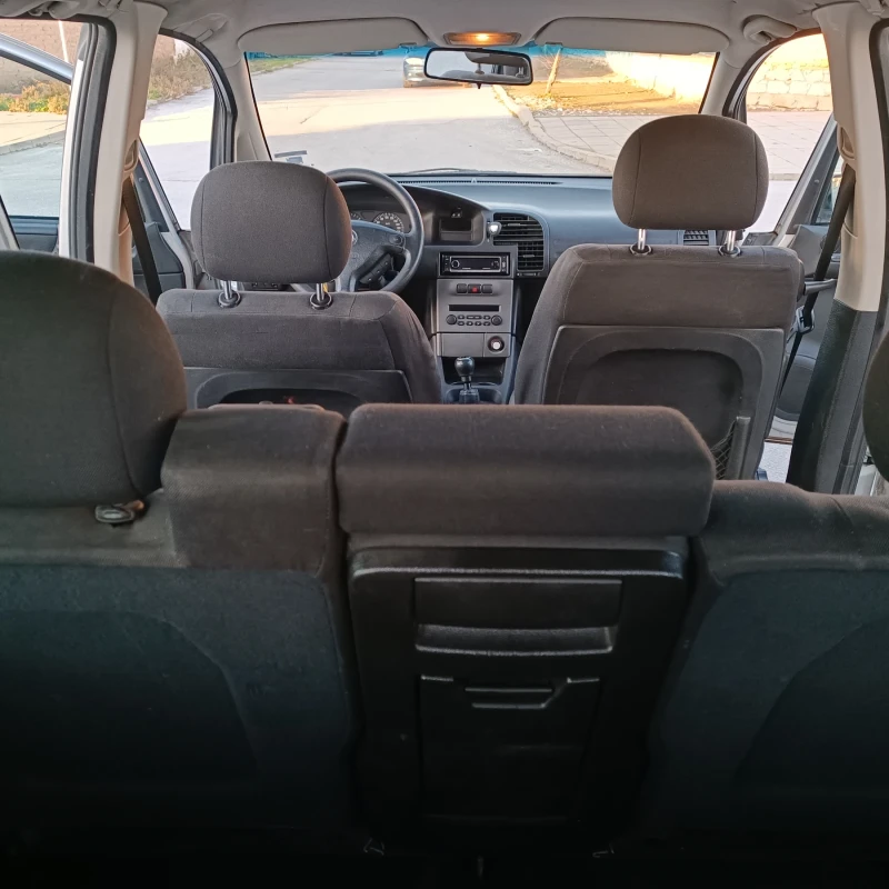 Opel Zafira, снимка 7 - Автомобили и джипове - 52817459