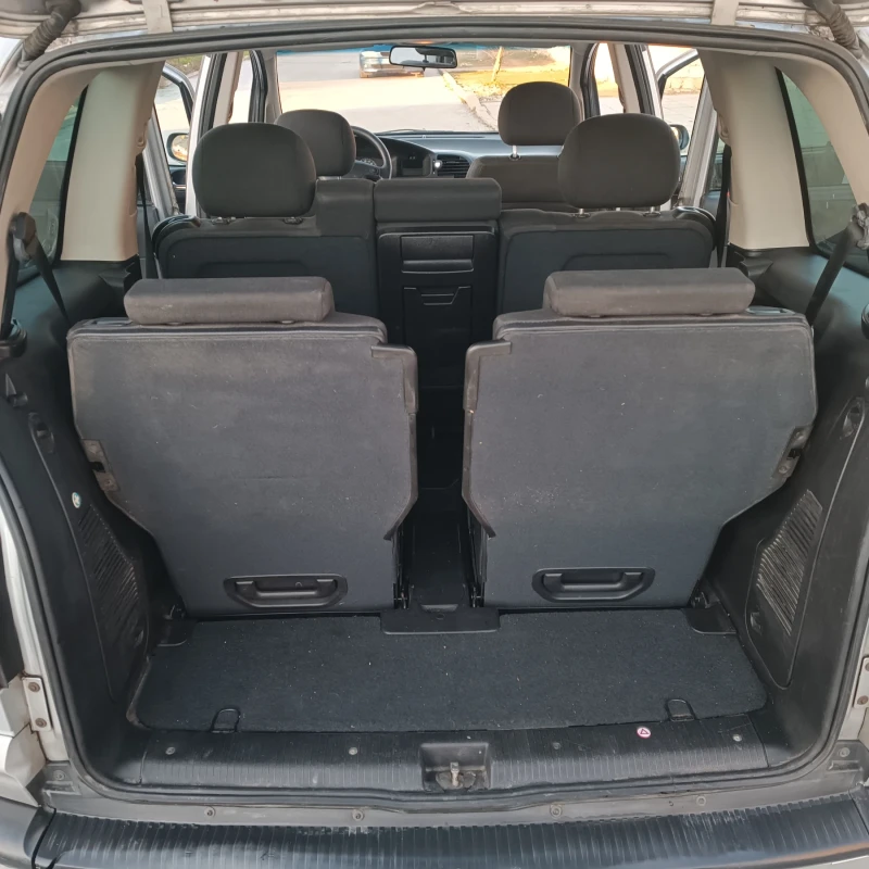 Opel Zafira, снимка 6 - Автомобили и джипове - 52817459